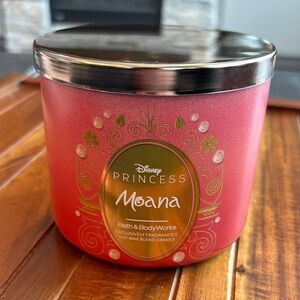 Bath & Body Works Disney Princess Moana Candle - 3 Wick NWT